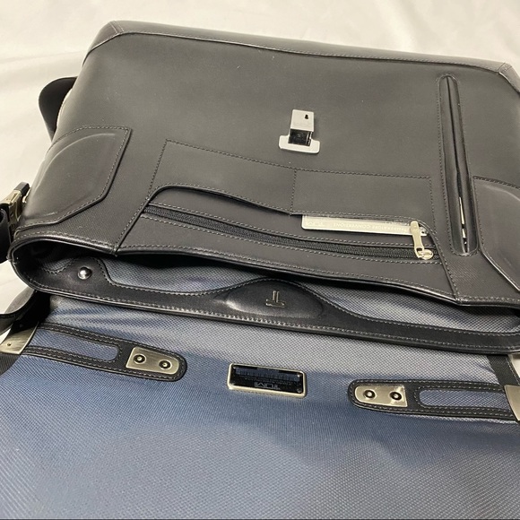 TUMI Formula T Briefcase Black Shoulder Bag - Picture 5 of 13